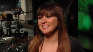 Kelly Clarkson SNL
