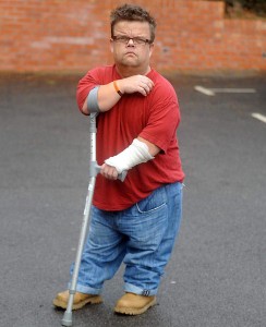 Dwarf Paralyzed Martin Henderson Rugby